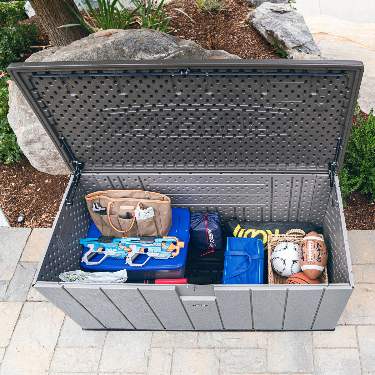 568 Litre Modern Outdoor Storage Deck Box