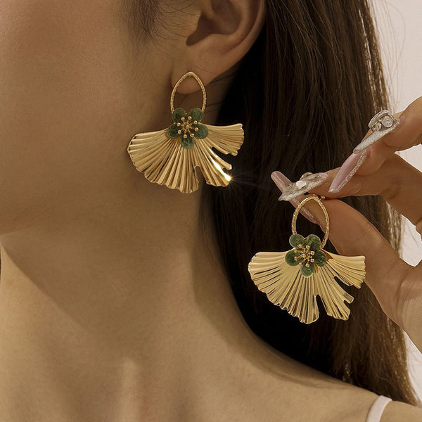 Women's Ginkgo Leaf Flower Earrings Electroplated Zinc Alloy Drop Earrings