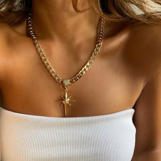 Women's Star Pendant Chain Necklace Electroplated Zinc Alloy Necklace